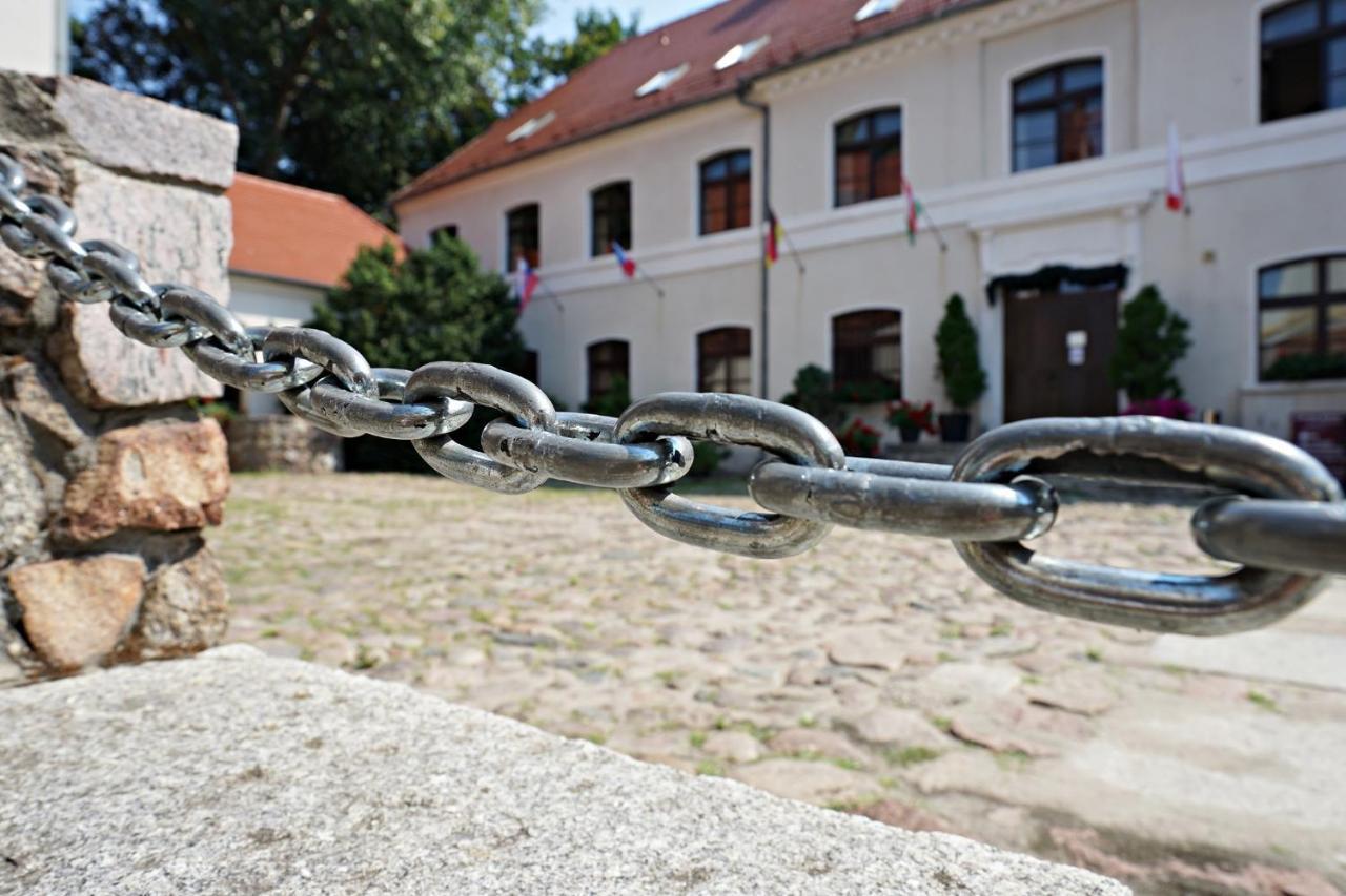 Zamek Krolewski We Wschowie Wschowa Экстерьер фото